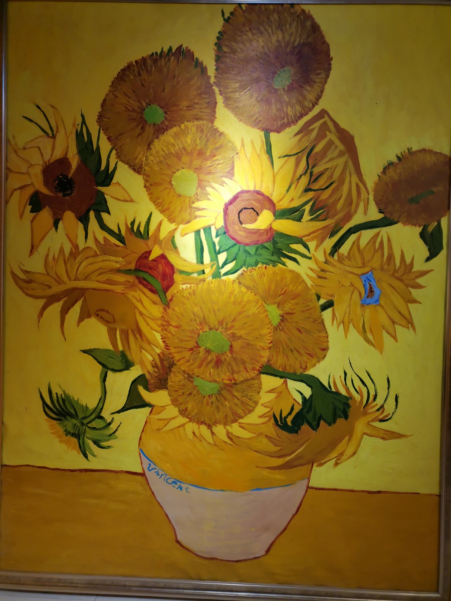 梵高的向日葵与自画像