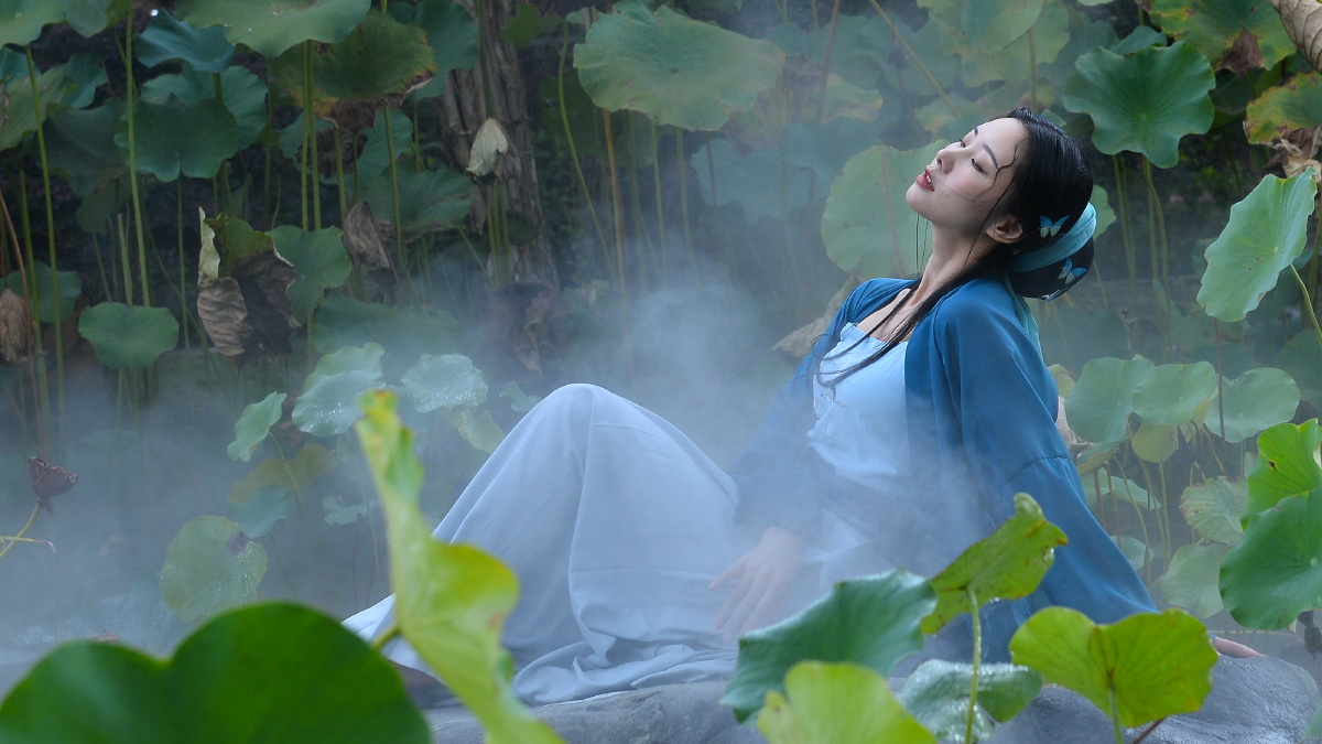 荷花仙子模特约拍