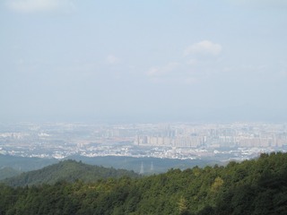 472359