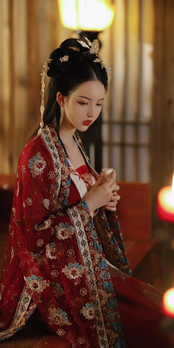 古风古装系美女图