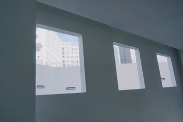 1026884