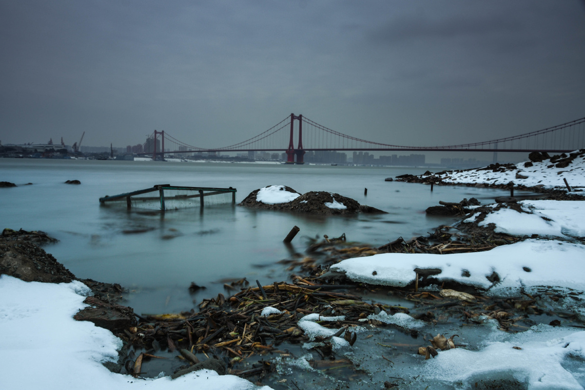 武汉长江雪景