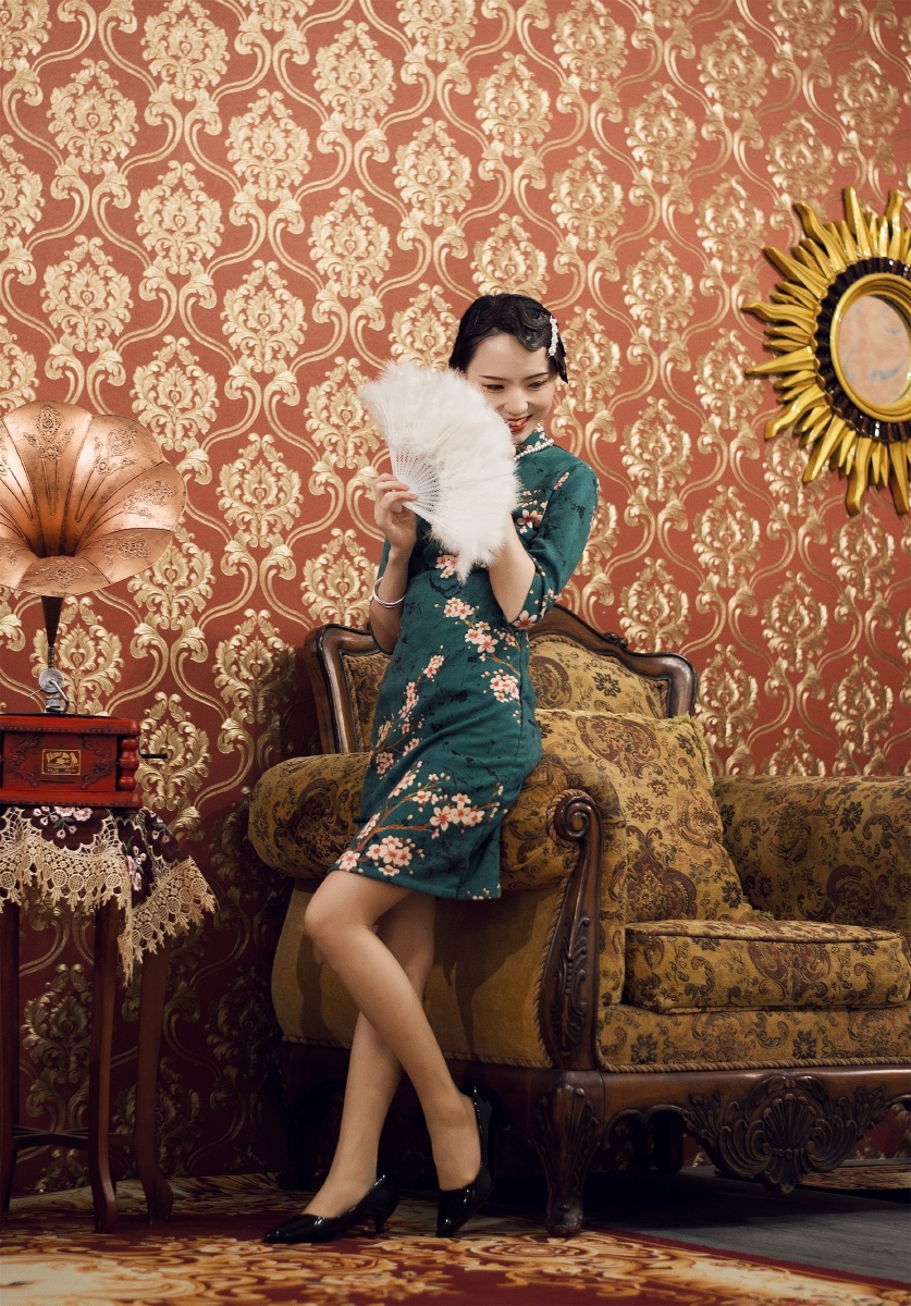 旗袍风情万种是旗袍的灵魂