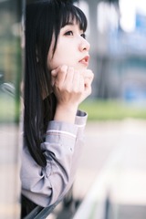 001