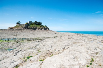 Island at low tide 2