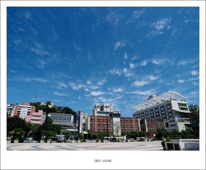 歸中之雲