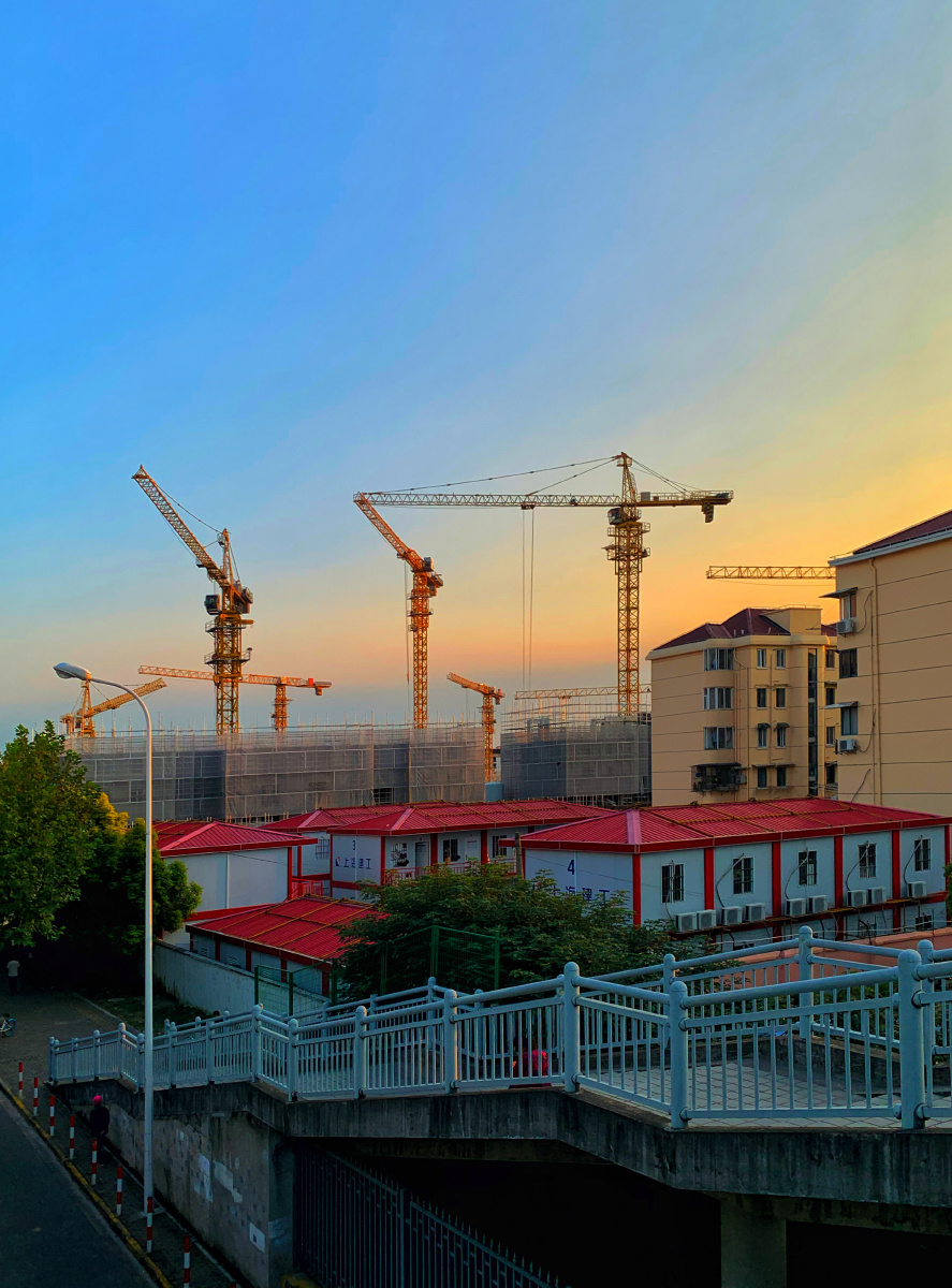 工地的傍晚