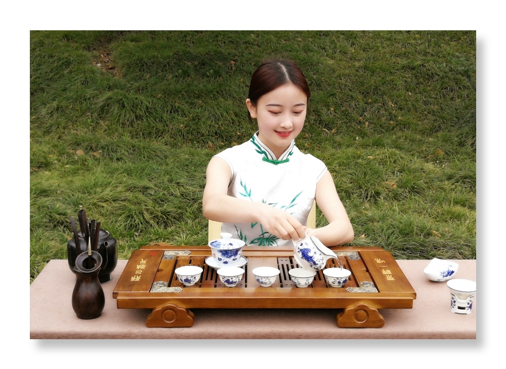 茶艺女孩儿