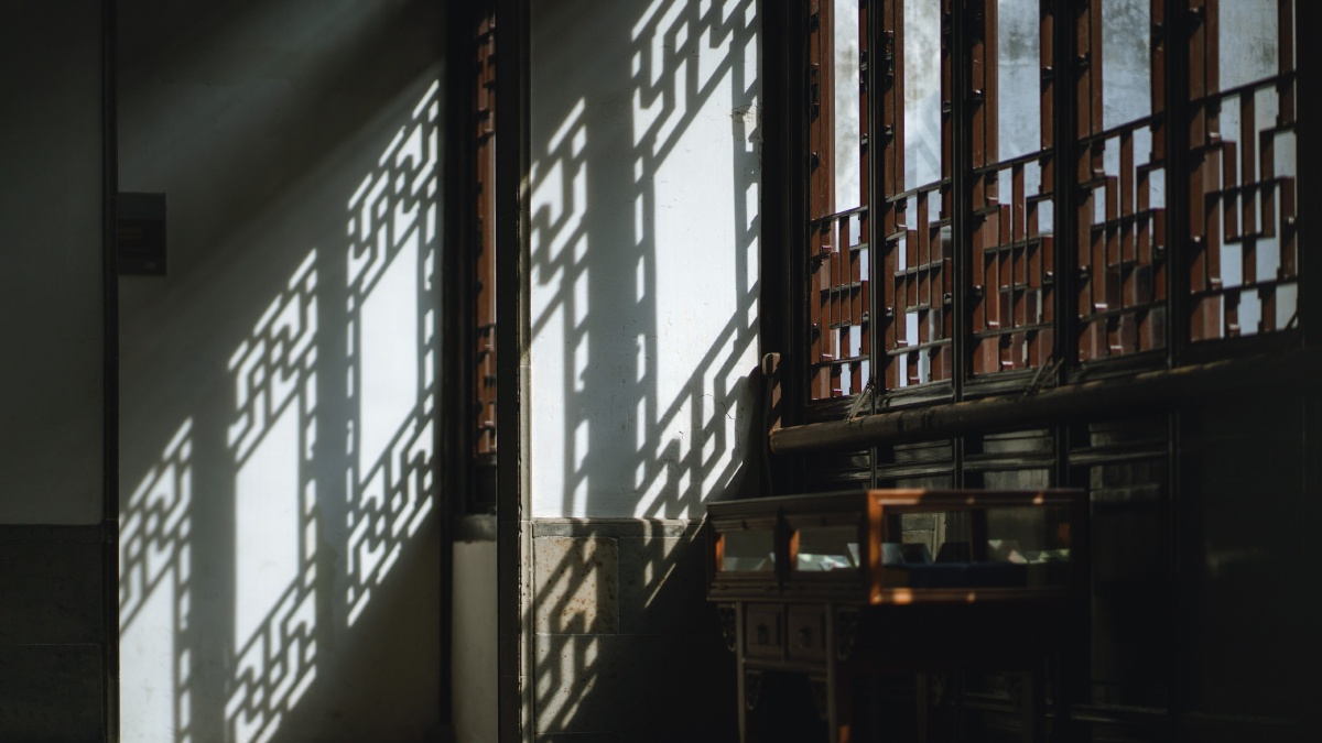 园林花窗与光影