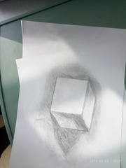 647629