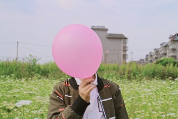 001