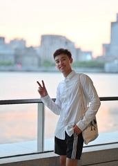 0BF8C710-B2C0-42D1-A7CA-BF534C81B4F9/L0/001