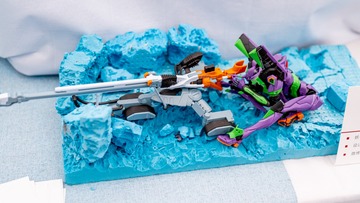 90646