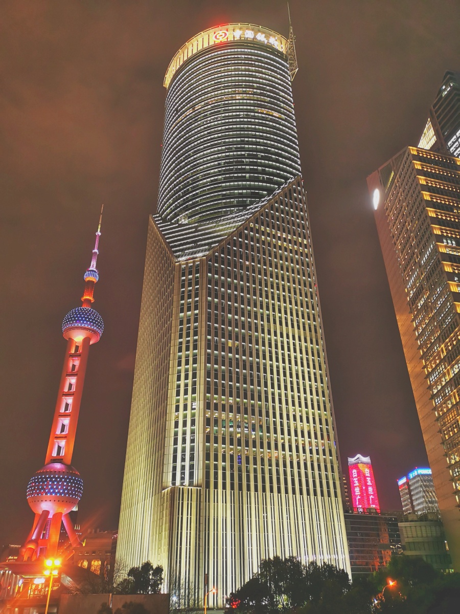 上海陆家嘴摩天大楼中国人用30年创造的奇迹