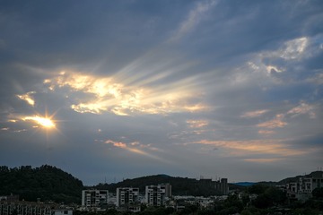 4072693