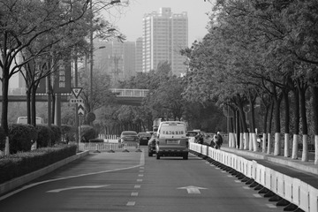 B4AB5E41-8638-4C77-86A2-E9D1F98EF9EF/L0/001