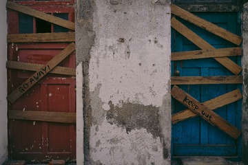 001