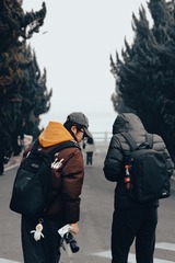 001