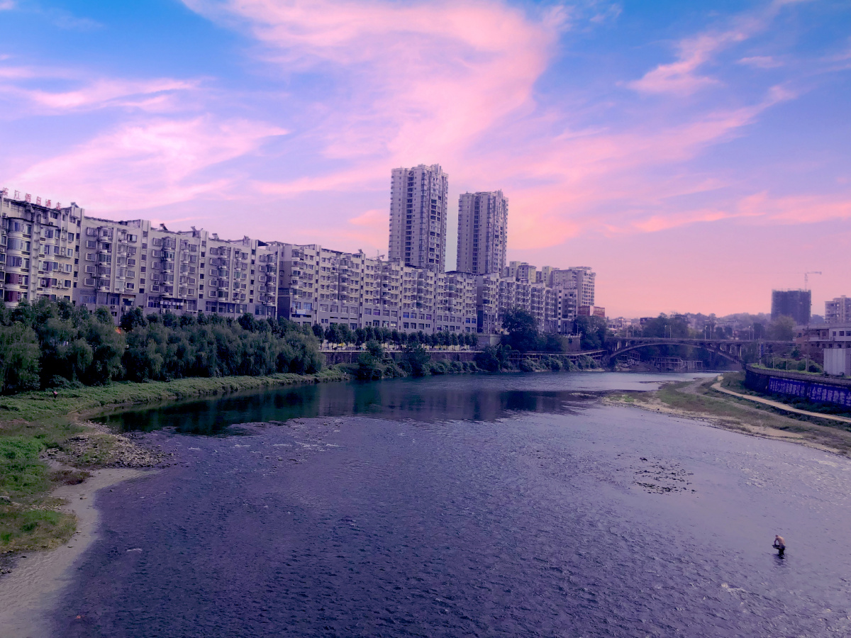 贵州省铜仁市松桃县.