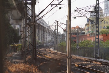 252489