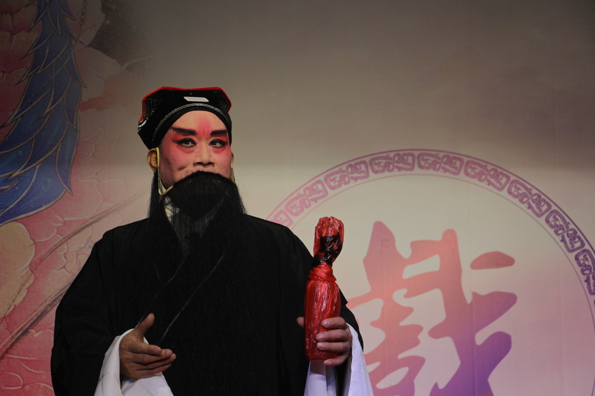 荞麦馍赶寿剧照