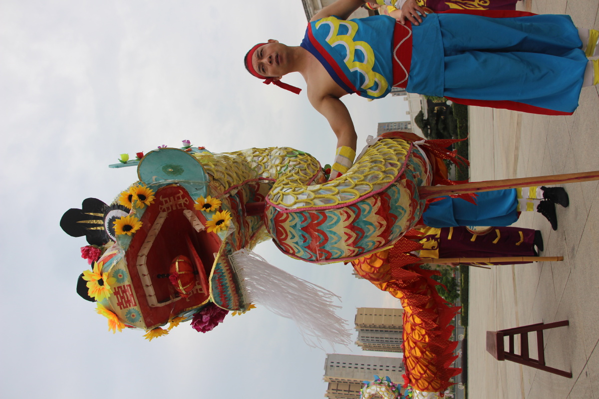 全国绝无仅有的舞种三节龙61跳鼓舞