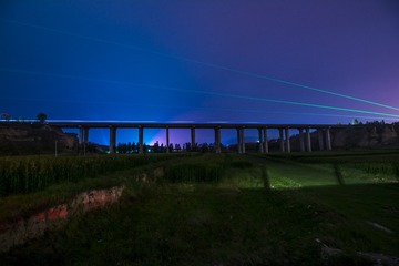 001
