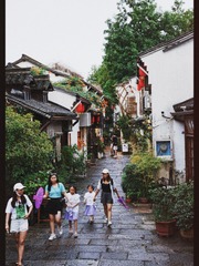 D58B7DE1-0DAE-40A4-AF61-C47AACB21250/L0/001