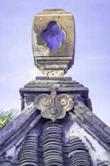 001