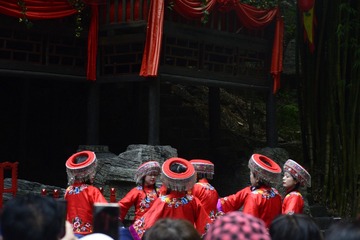 3815EEEC-3A4D-4D68-A6F7-3B652A3F818D/L0/001