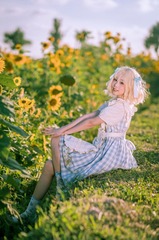32553