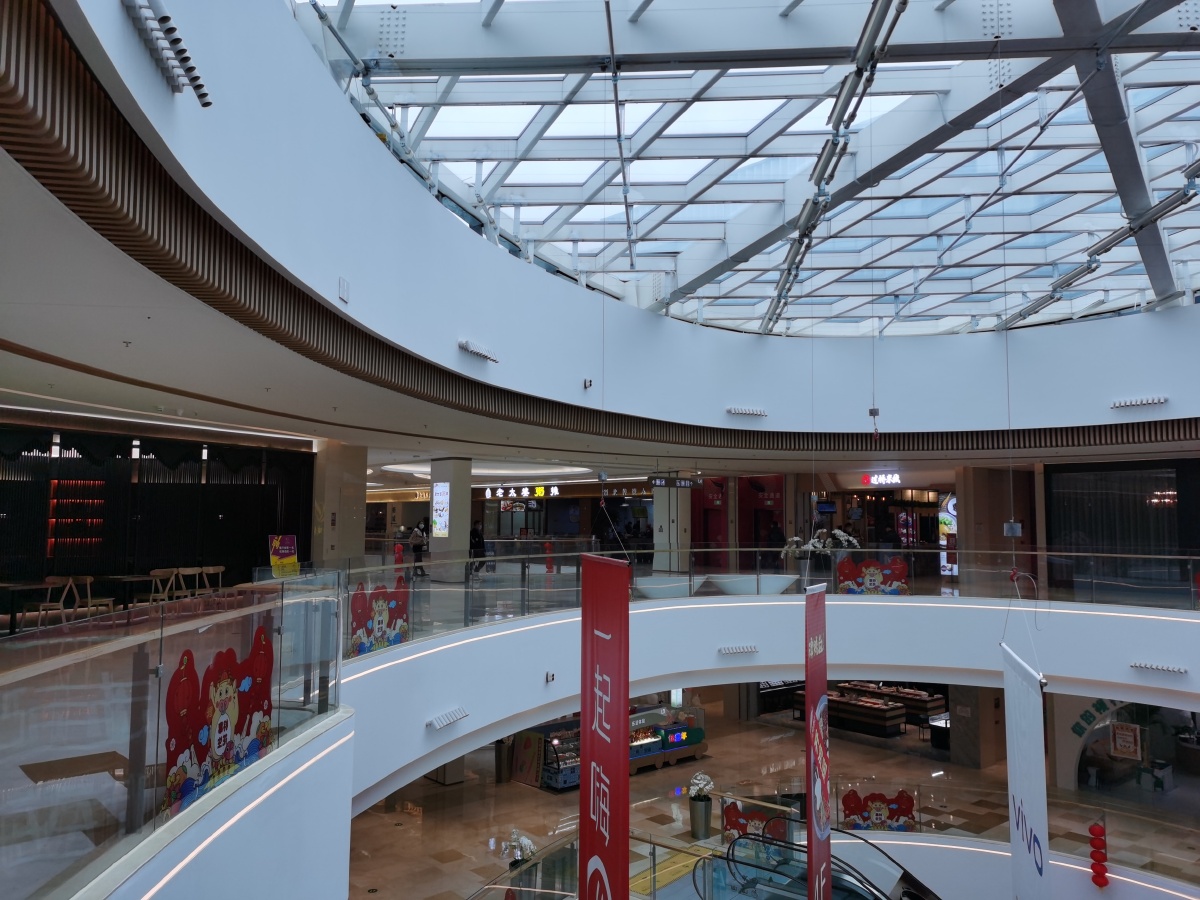 杭州宝龙城商场