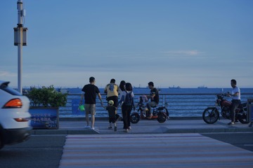 0995ED60-F483-4054-BA55-44BE91D33923/L0/001