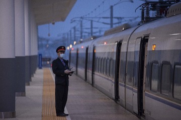 92206
