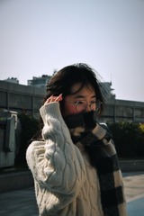 001