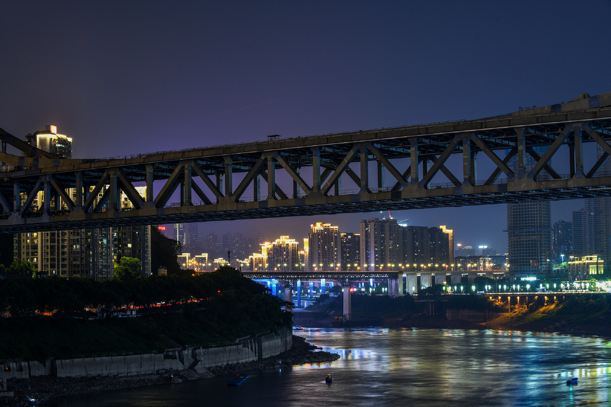 红月亮重庆夜景