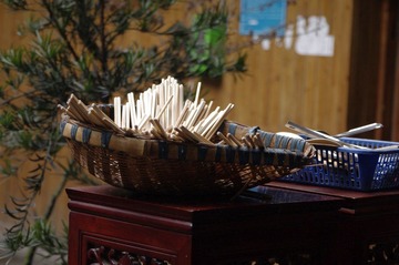 乡土餐馆一角