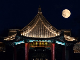 大明湖夜景-月下亭