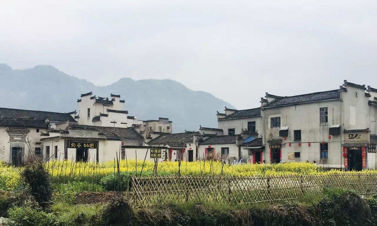 大学写生地安徽黄山屏山