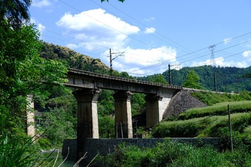 D1E23C80-8819-4D7A-8D8F-26A774641432/L0/001