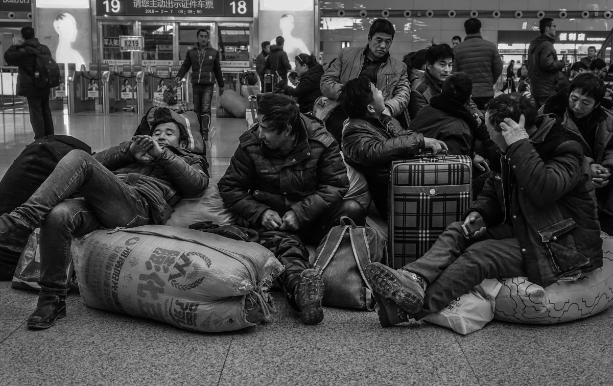 回家过年的农民工