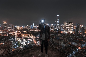 001