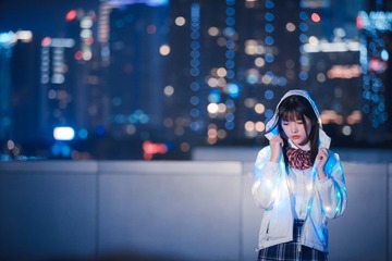 001