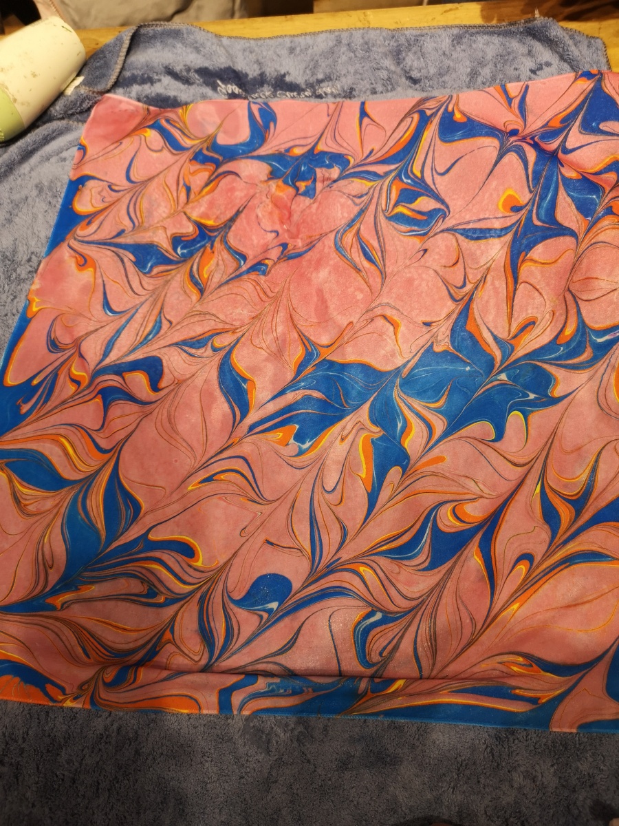 今天体验了一下水拓丝巾很是有趣