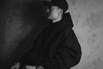 001