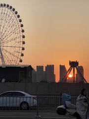 001
