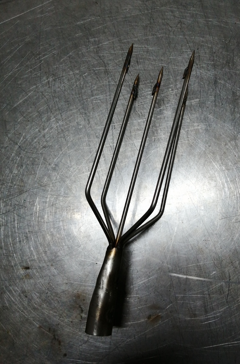 纯手工打造鱼叉