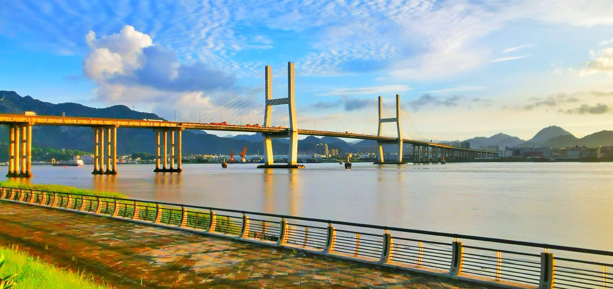 大桥摄于温州市乐清市