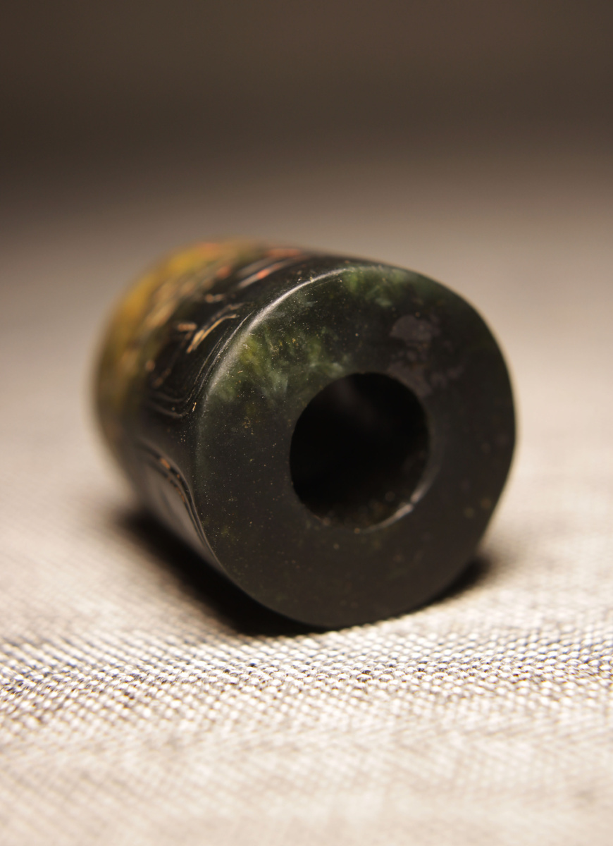 高古玉勒子刀功犀利流畅美品