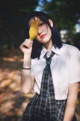 001